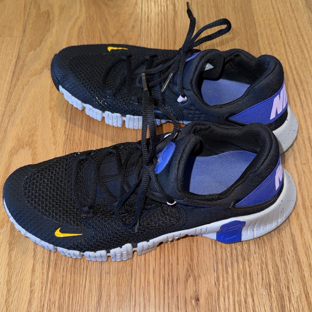 Nike Black Purple Yellow Athletic Shoes